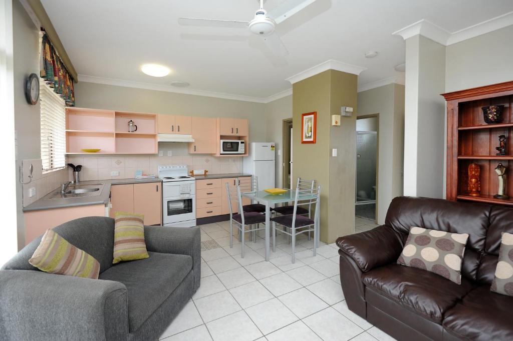 The Tahitian Aparthotel Coffs Harbour Room photo